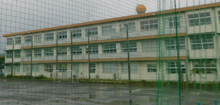 学校
